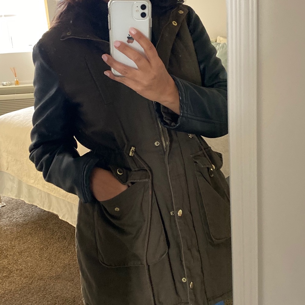 🚨SOLD ❌New look army coat